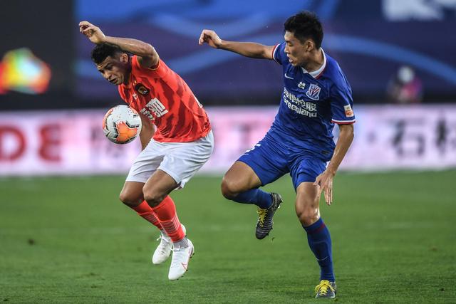 徐杰13+14广东胜四川 胡金秋17分广厦胜江苏