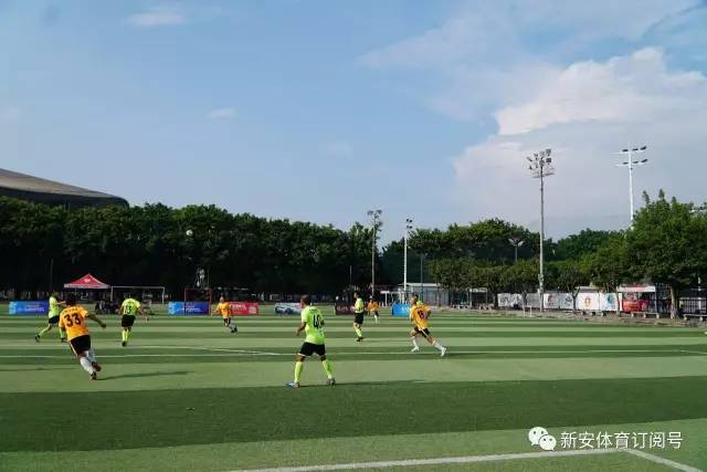 法尔14分14板7帽布莱克尼30分 肯帝亚不敌新疆