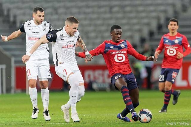 约基奇28+14+14掘金险胜猛龙 步行者克独行侠